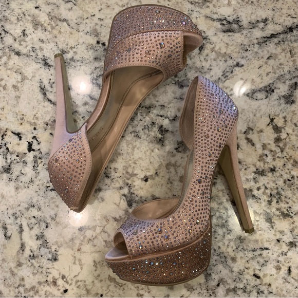 Bakers Showstopper Champagne Platform Rhinestone Pumps - Picture 4 of 10